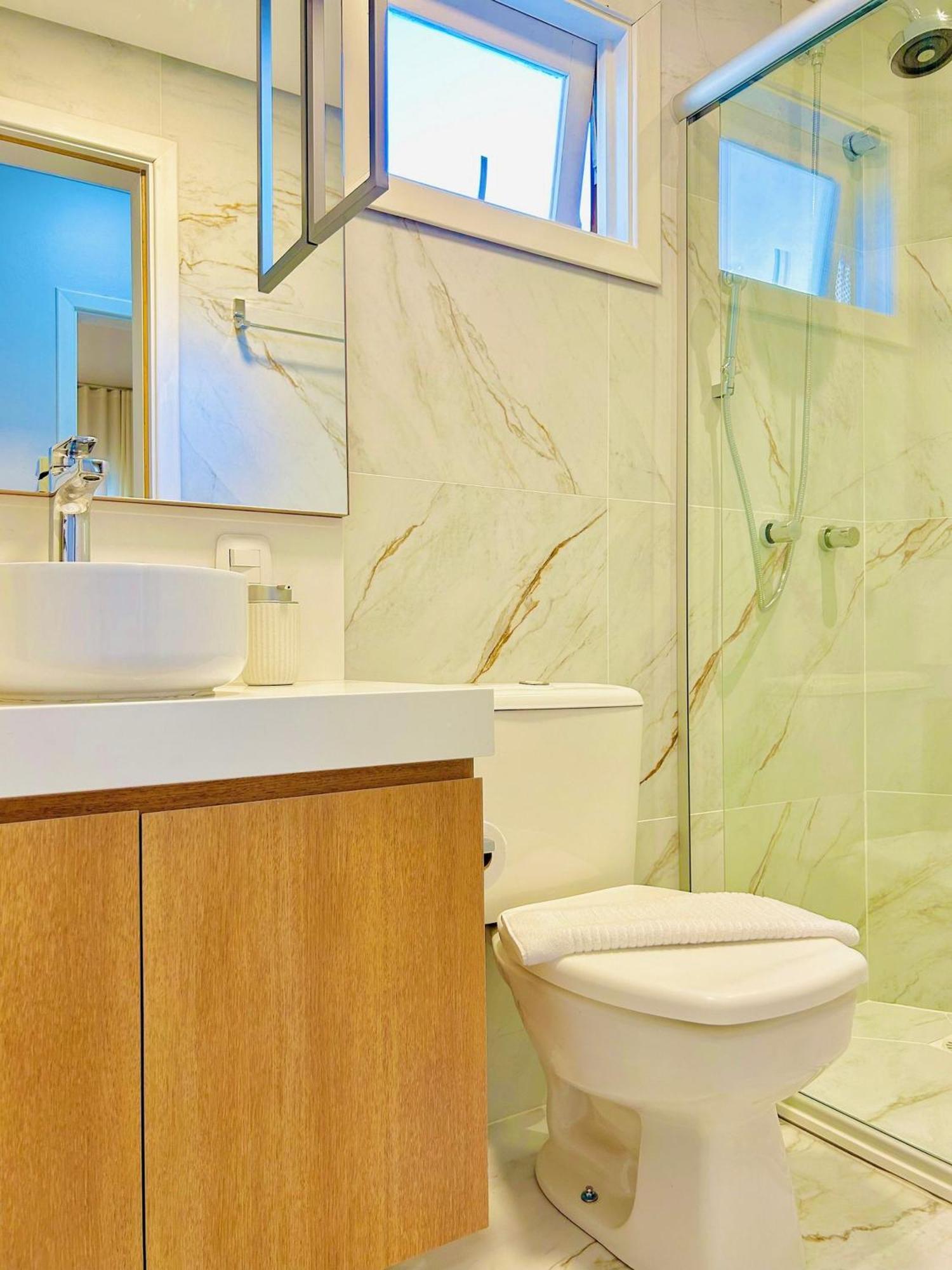Alto Padrao Lindo No Centro 200Mt Da Rua Coberta Appartement Gramado Buitenkant foto